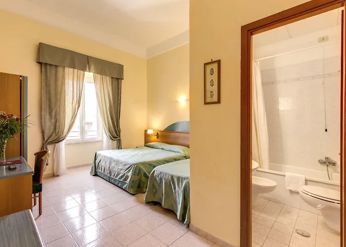Otel Contilia 3*